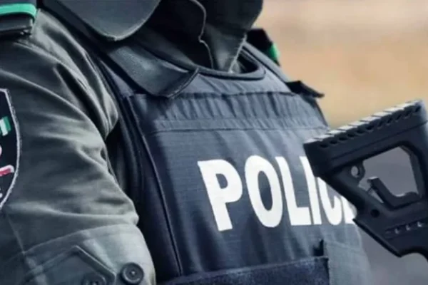 FLASH: Gunshots As Police Prevent Protesters From Blocking Major Road
