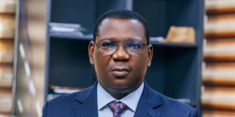 Edo Accountant General, Two Others Arrested By EFCC Over Huge Withdrawals At Close Of Obaseki’s Administration