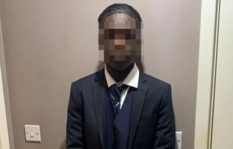 UK Teenager Ja¡led In Dubai For S3x With 17-Year-Old Girl