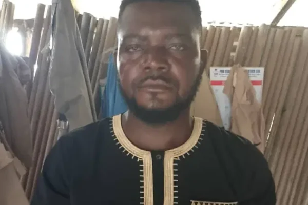 Immigration Arrests Fleeing Enugu Native Doctor Wanted For Kidnapping, Ritual Killing