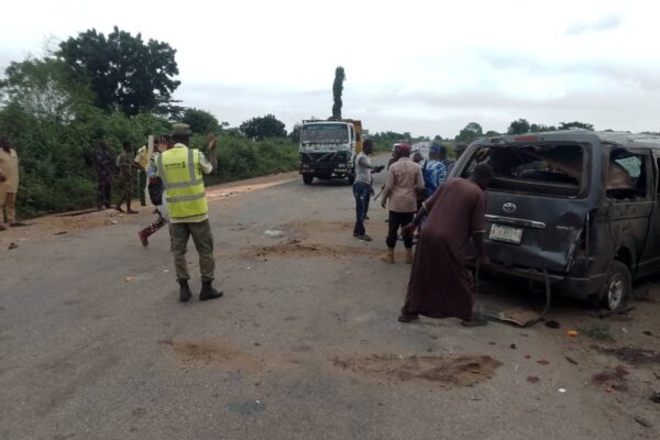 FLASH: Six Dead, 19 Injured In Ogun Road Crash