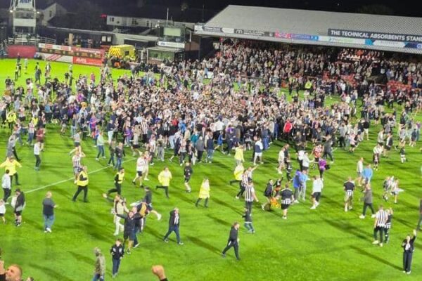 Fourth-Tier Grimsby Dump Man United Out Of English League Cup