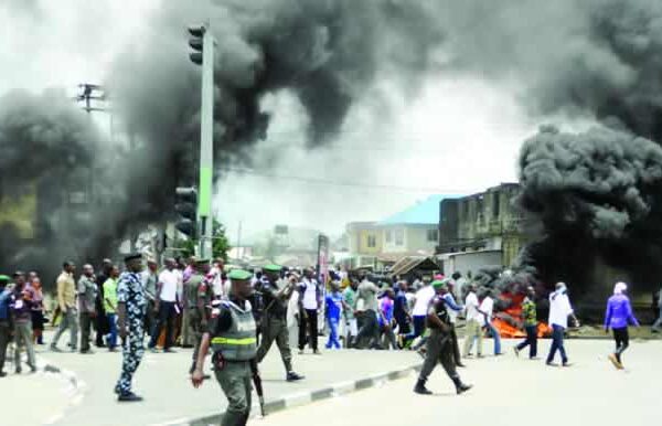 Violence Erupts In Delta As Itsekiri, Urhobo Youths Clash Over TerritoryÂ