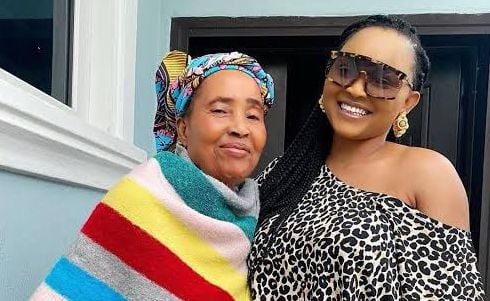 FLASH: Actress Mercy Aigbe Loses Mother