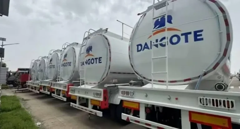 BREAKING: Dangote Announces Date For Free Fuel Distribution