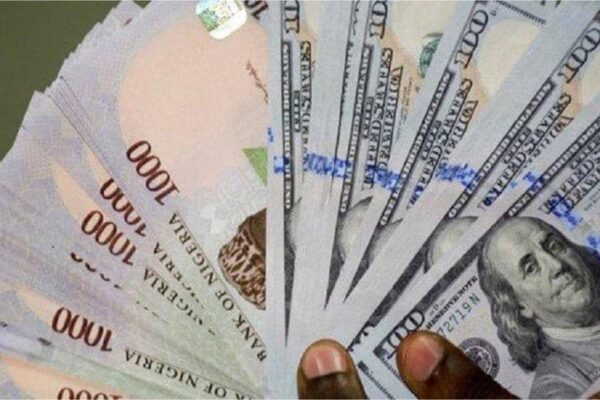 FLASH: Chinese Traders Now Accepting Naira In Place Of Dollars