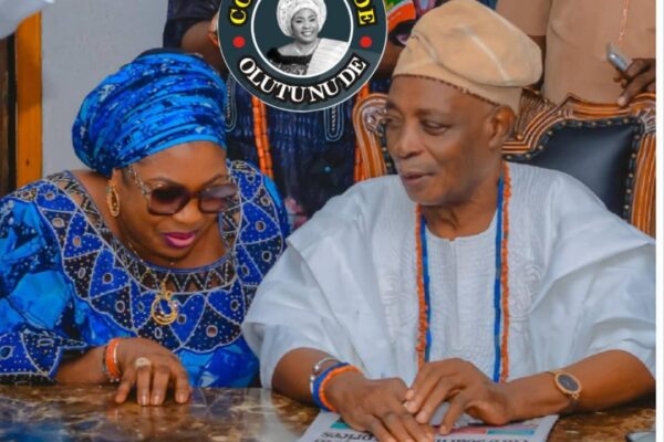Royal Birthday: Hon Comforter Fetes Olubadan- Designate, Oba Ladoja, On His Birthday Anniversary