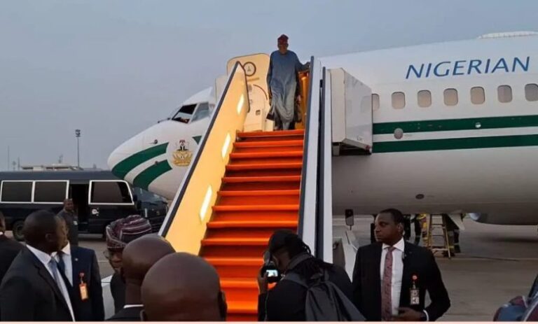 BREAKING: Tinubu Returns To Abuja After Cutting Short Vacation In Paris