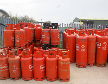 BREAKING: Dangote Reduces Price Of Cooking Gas To N760 Per Kg