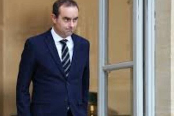 BREAKING: French PM Lecornu Resigns Hours After Unveiling Cabinet