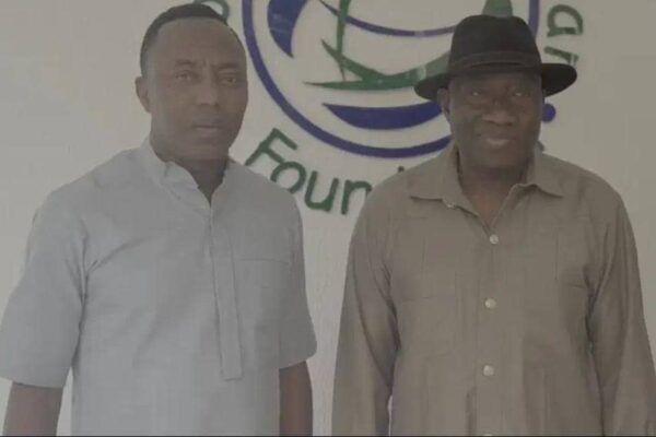 Sowore Meets Jonathan In Abuja Over Nnamdi Kanu
