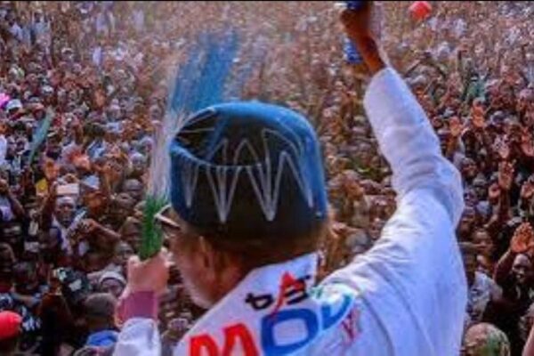 Broom Traders Count Profits In Enugu As Governor Mbah Joins APCÂ