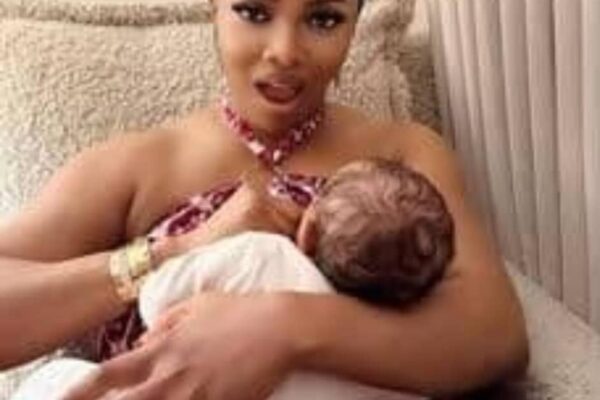 Why I Stopped Breastfeeding My Daughter After 3 Weeks – Toke Makinwa
