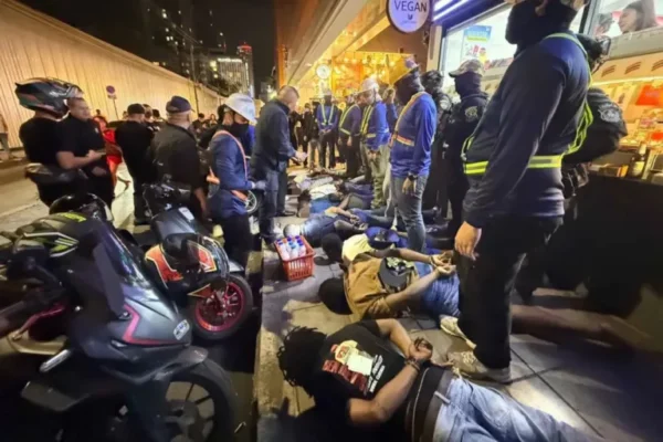 Undercover Police Smash 8-Man Nigerian Drug Syndicate In Thailand