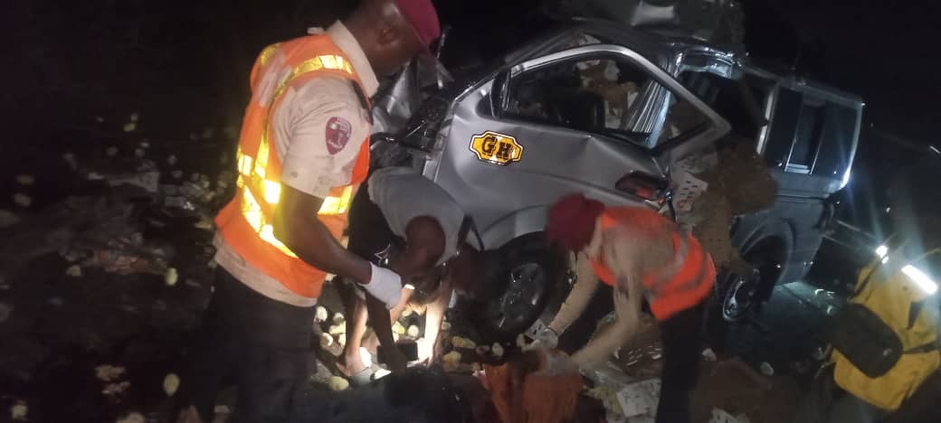 Four Die As Bus Crashes Into Truck On Ijebu-Ore Highway